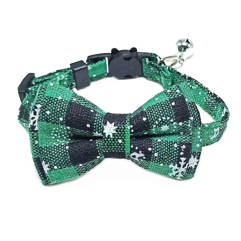 Katzenhalsband mit Schleife & Glocke | Verstellbares Breakaway Halsband für Katzen – Rot kariert, niedlich & sicher | Furrivio™ für Hunde & Katzen – jetzt bei Furrivio™ kaufen