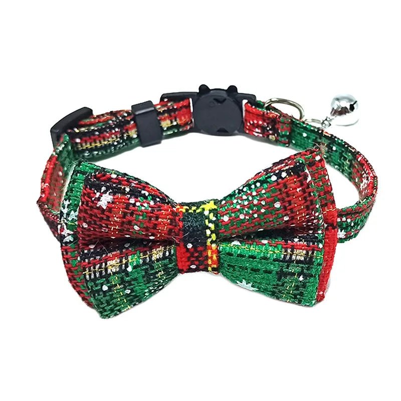 Katzenhalsband mit Schleife & Glocke | Verstellbares Breakaway Halsband für Katzen – Rot kariert, niedlich & sicher | Furrivio™ für Hunde & Katzen – jetzt bei Furrivio™ kaufen