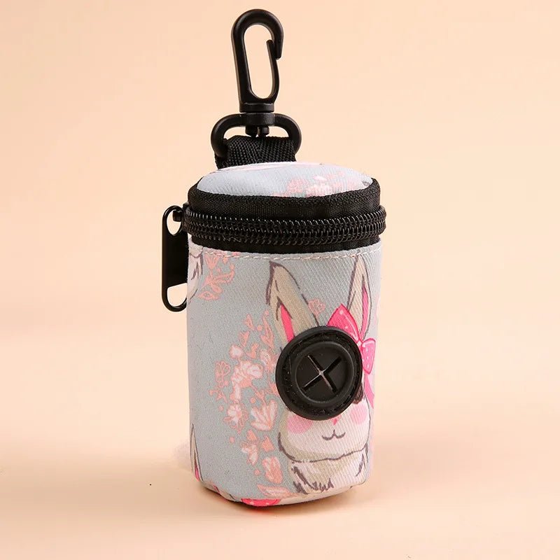 Hundekotbeutel Tasche mit Halter – sylische Kotbeutel Tasche für Hunde & Katzen – jetzt bei Furrivio kaufen