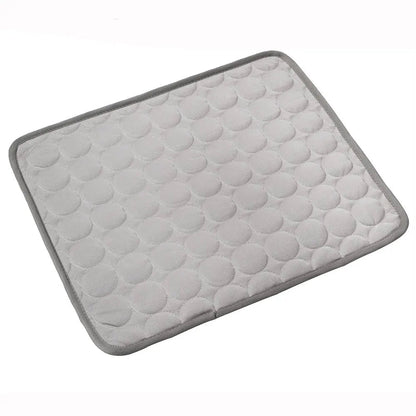 Kühlmatte für Katzen – vielseitig einsetzbar | Furrivio™ für Hunde & Katzen – jetzt bei Furrivio™ kaufen