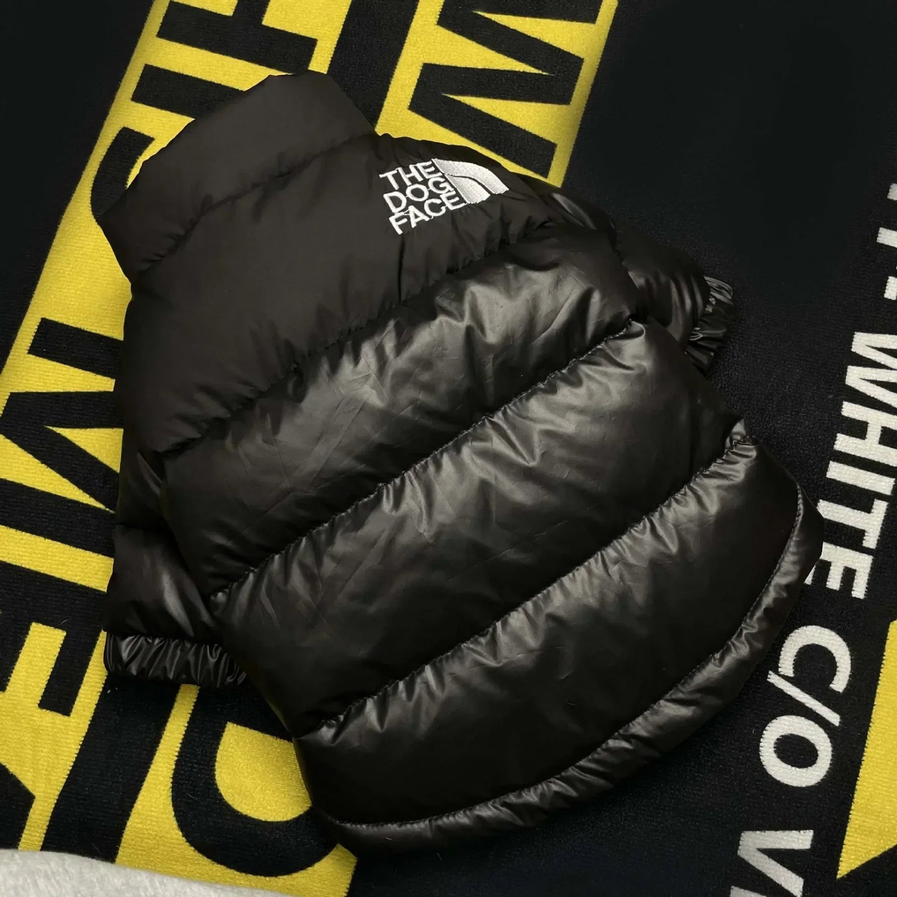Winter Hundejacke "The Dog Face" für kleine & mittlere Hunde – Warmer dicker Parka | Furrivio™ für Hunde & Katzen – jetzt bei Furrivio™ kaufen